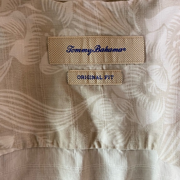 Tommy Bahama Silk Button Down Shirt - Picture 7 of 7